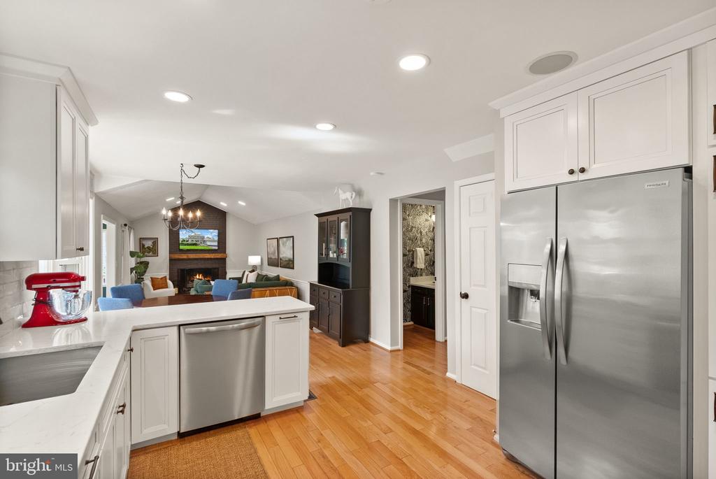 3303 Flintwood Ct