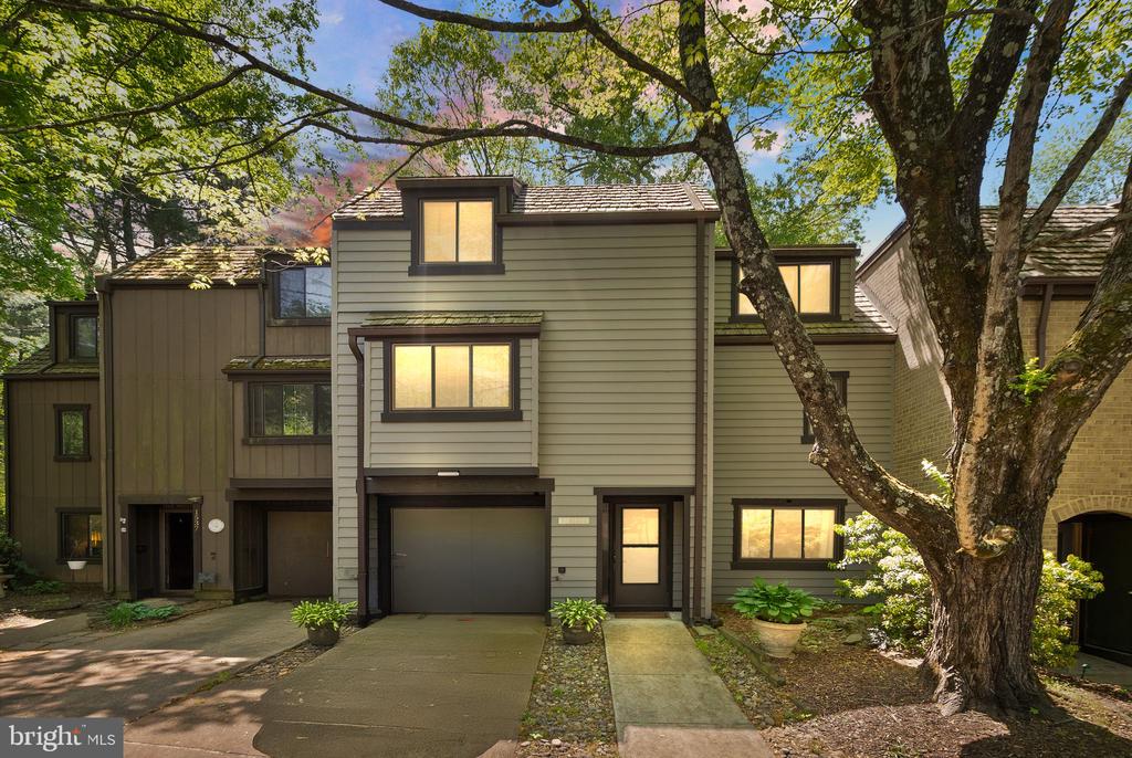 1535 Park Glen Ct