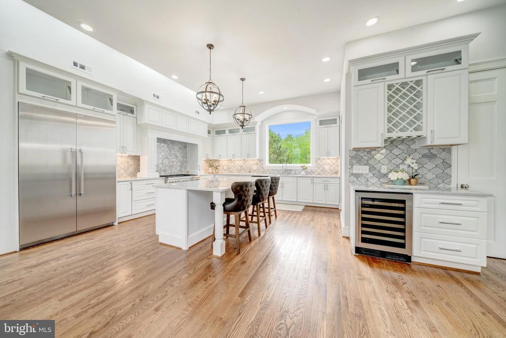 1111 TOWLSTON ROAD