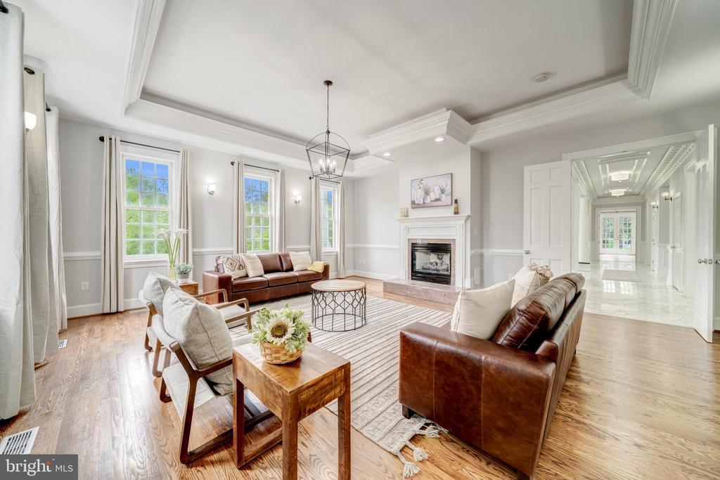 1111 TOWLSTON ROAD