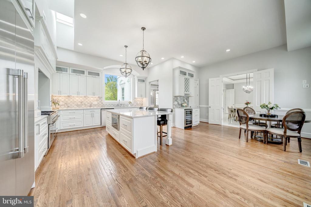1111 TOWLSTON ROAD