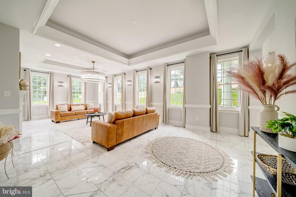 1111 TOWLSTON ROAD