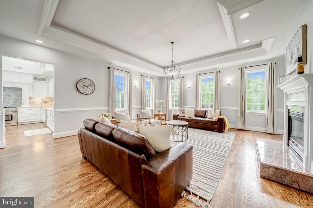 1111 TOWLSTON ROAD