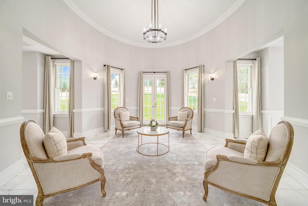 1111 TOWLSTON ROAD
