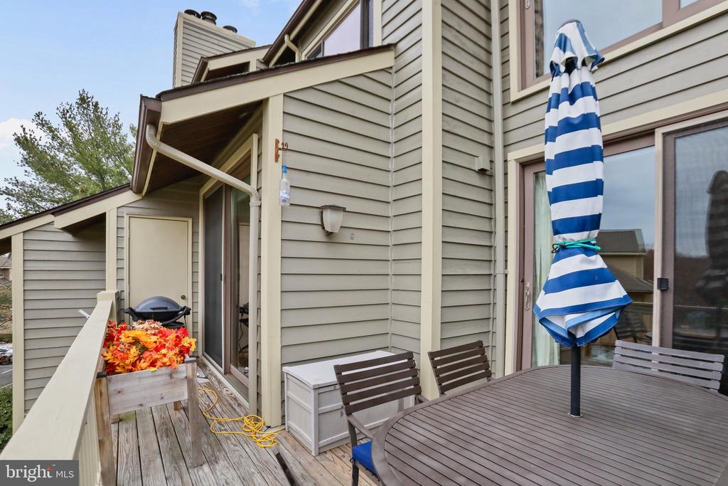 11218 HARBOR COURT