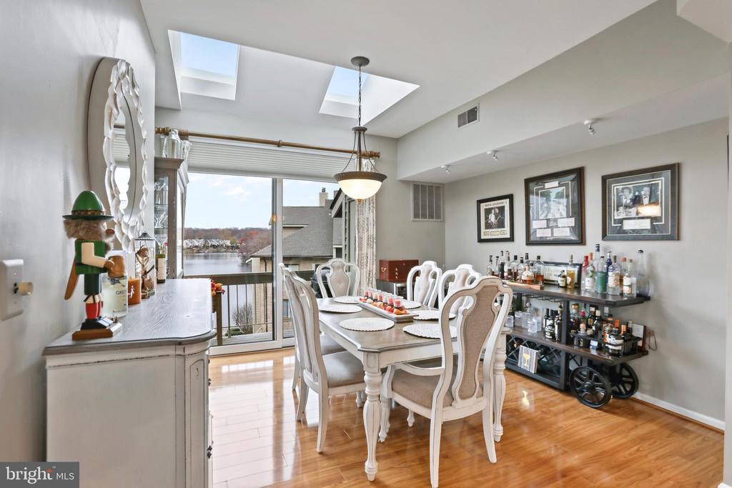 11218 HARBOR COURT