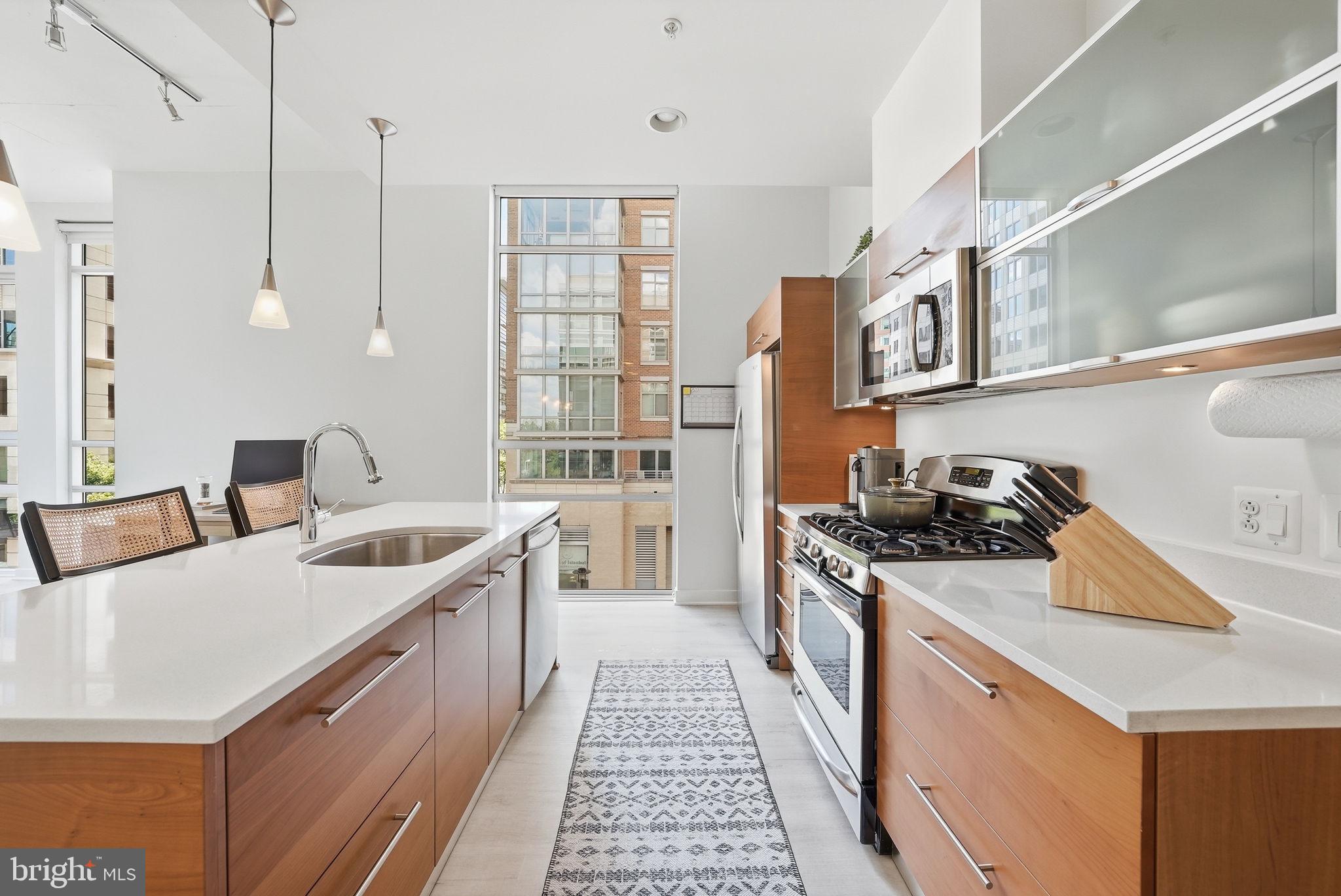 12025 NEW DOMINION PARKWAY 313