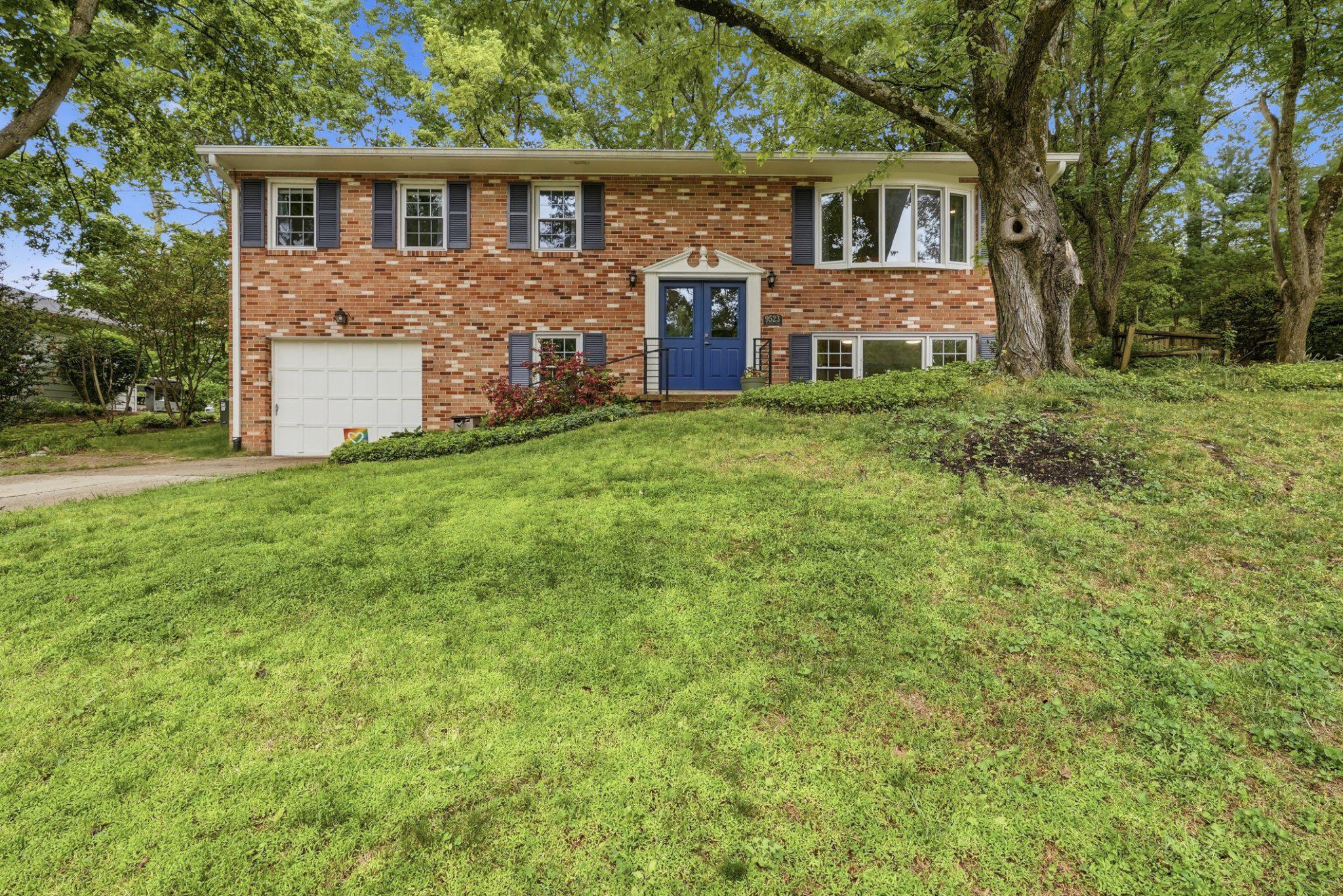 9523 ROCKPORT ROAD