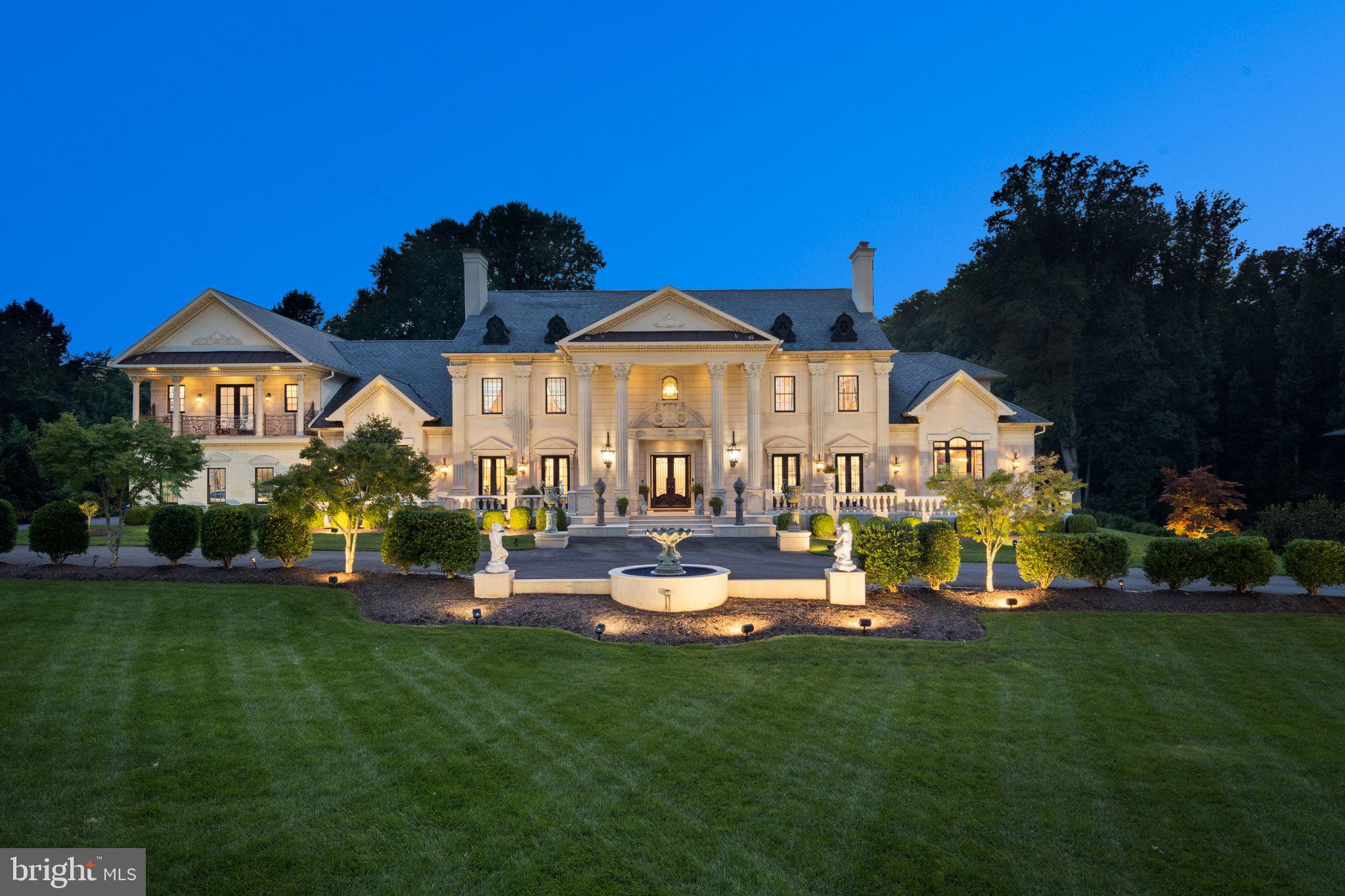 938 PEACOCK STATION ROAD