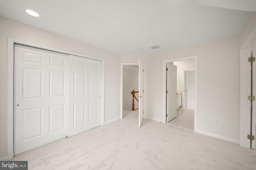 12754 ALDER WOODS DRIVE