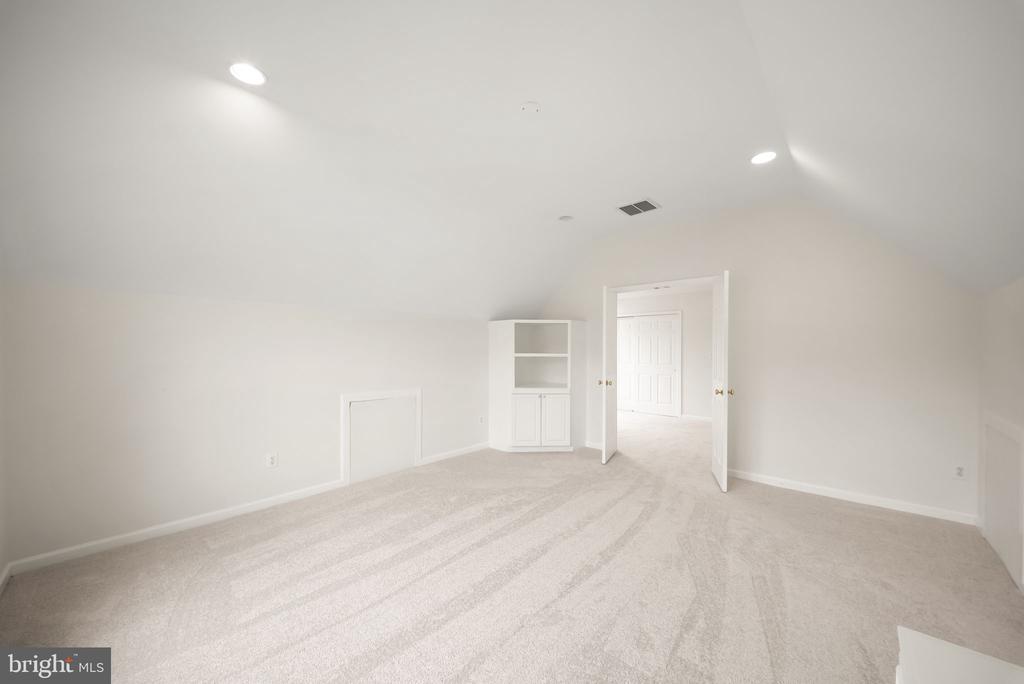 12754 ALDER WOODS DRIVE
