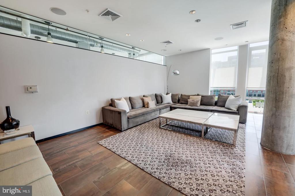 12025 NEW DOMINION PARKWAY Unit: 313