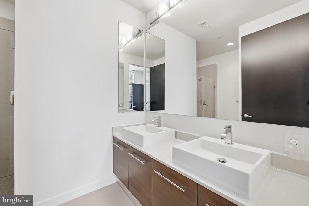 12025 NEW DOMINION PARKWAY Unit: 313