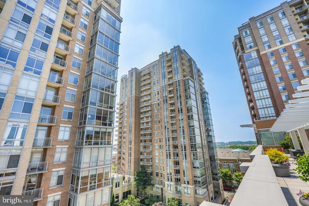 12025 NEW DOMINION PARKWAY Unit: 313
