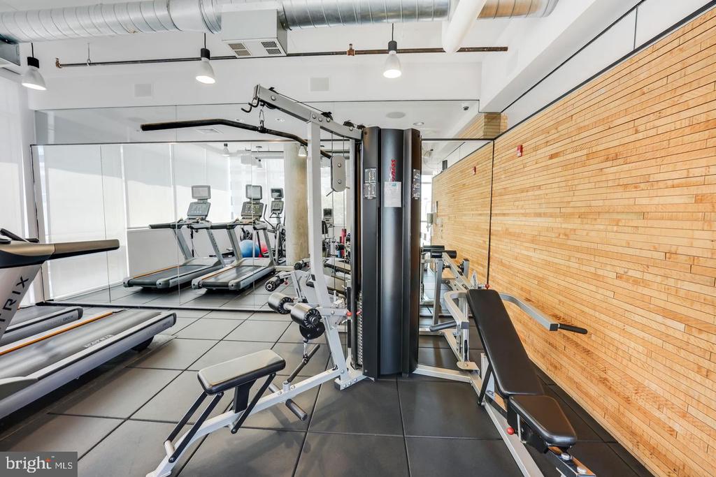 12025 NEW DOMINION PARKWAY Unit: 313