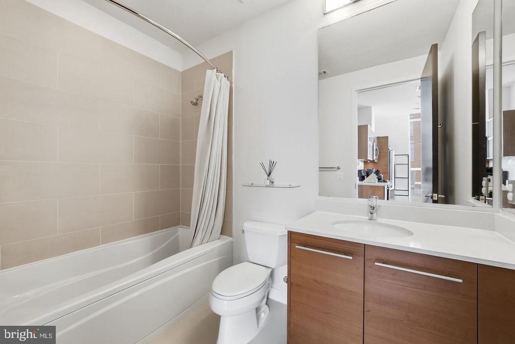 12025 NEW DOMINION PARKWAY Unit: 313