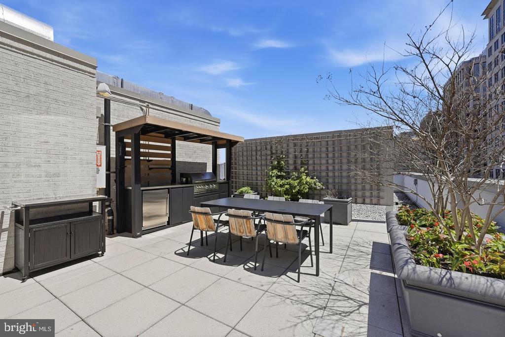 12025 NEW DOMINION PARKWAY Unit: 313