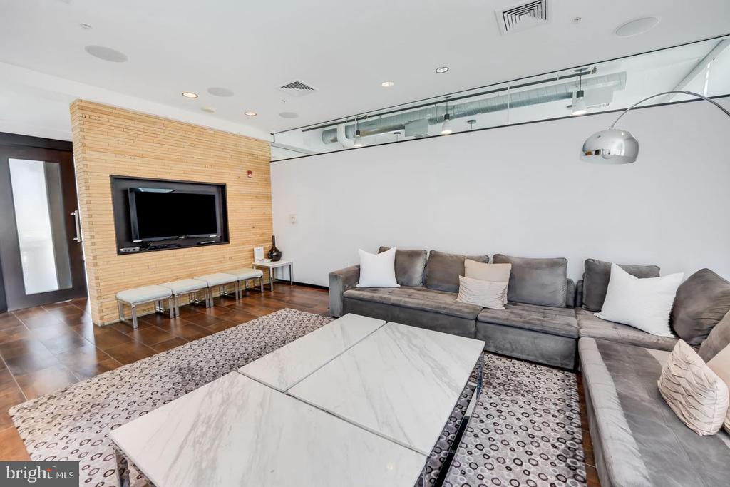 12025 NEW DOMINION PARKWAY Unit: 313