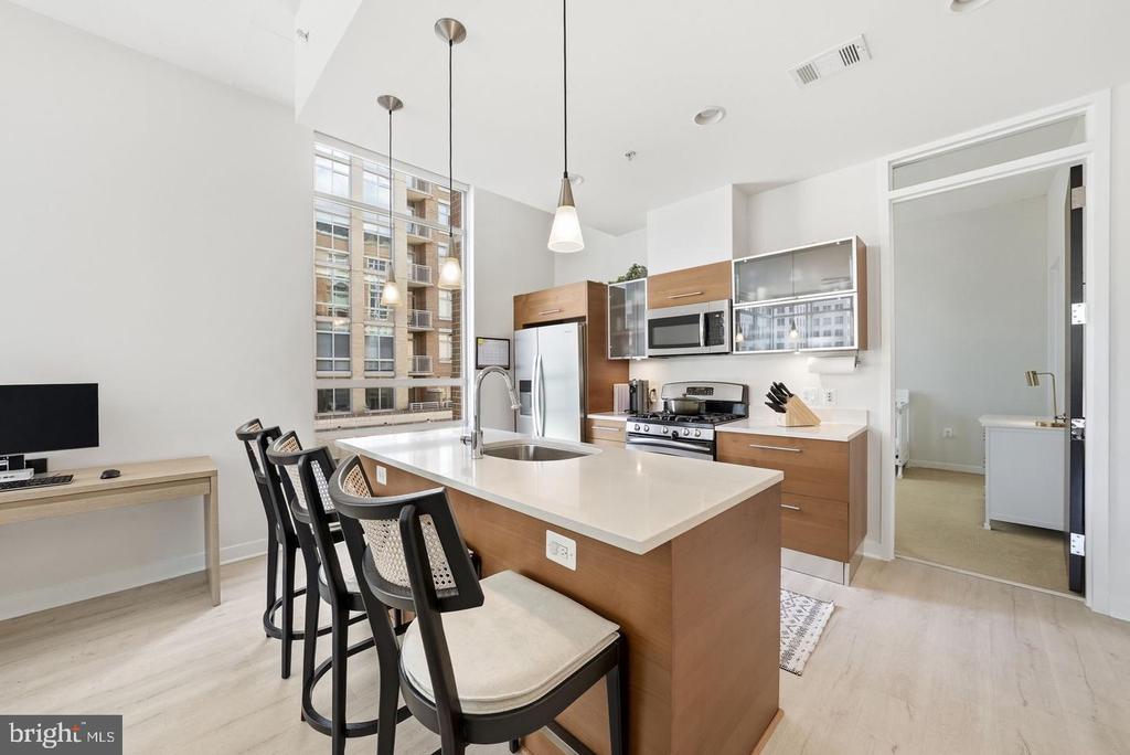 12025 NEW DOMINION PARKWAY Unit: 313