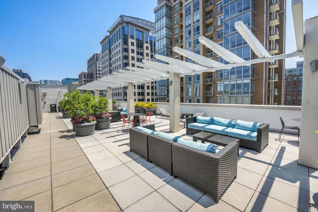 12025 NEW DOMINION PARKWAY Unit: 313