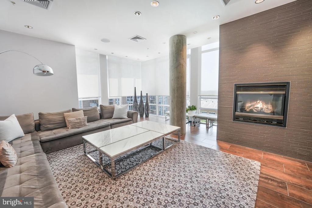 12025 NEW DOMINION PARKWAY Unit: 313