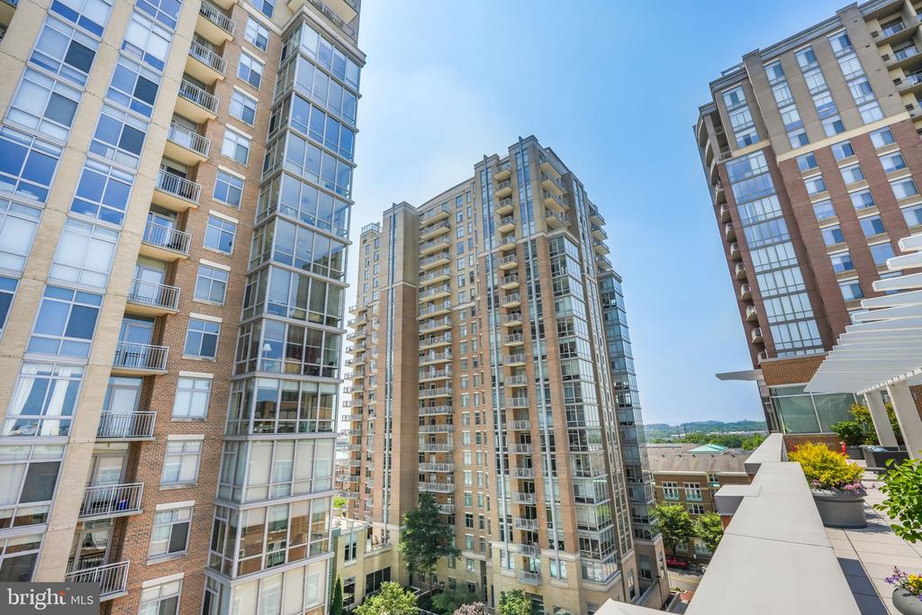 12025 NEW DOMINION PARKWAY Unit: 313