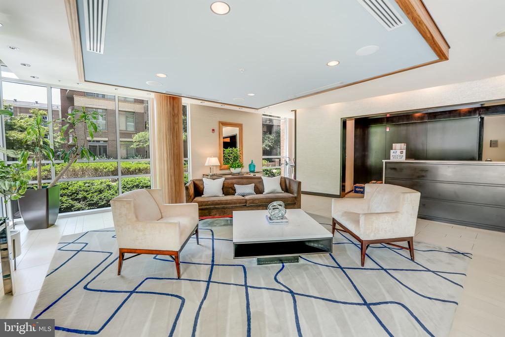 12025 NEW DOMINION PARKWAY Unit: 313