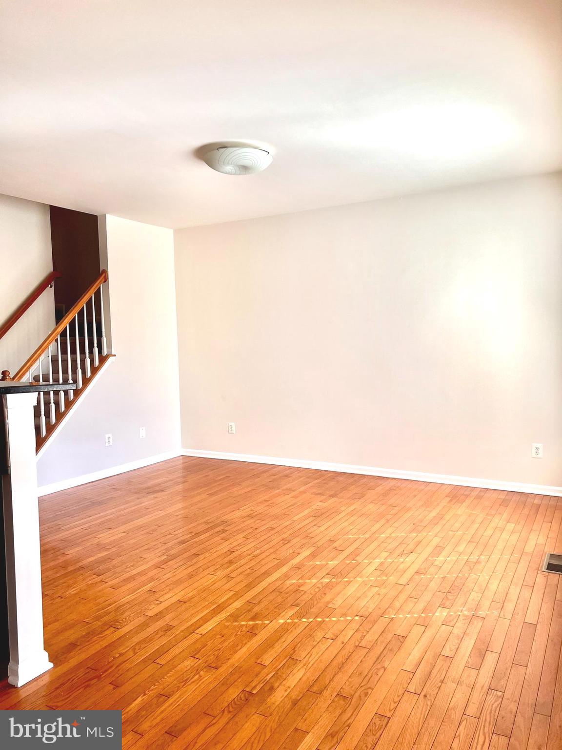25205 Larks Ter