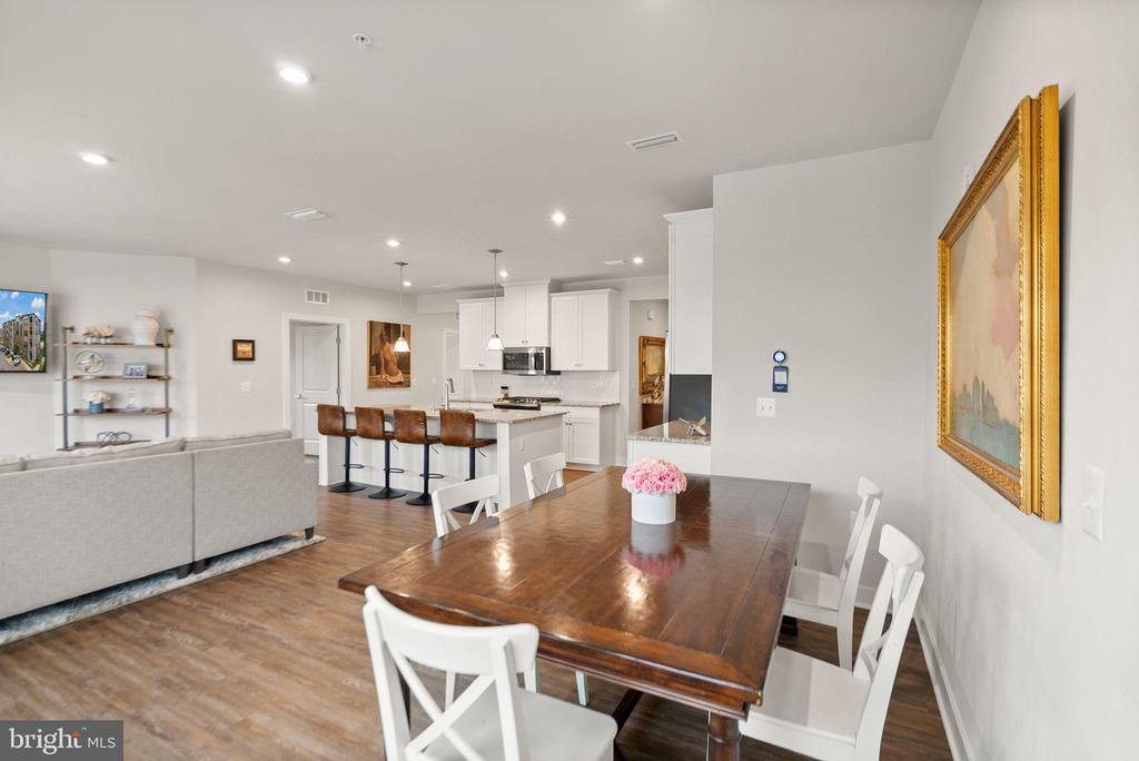 46320 MT MILSTEAD TERRACE 301