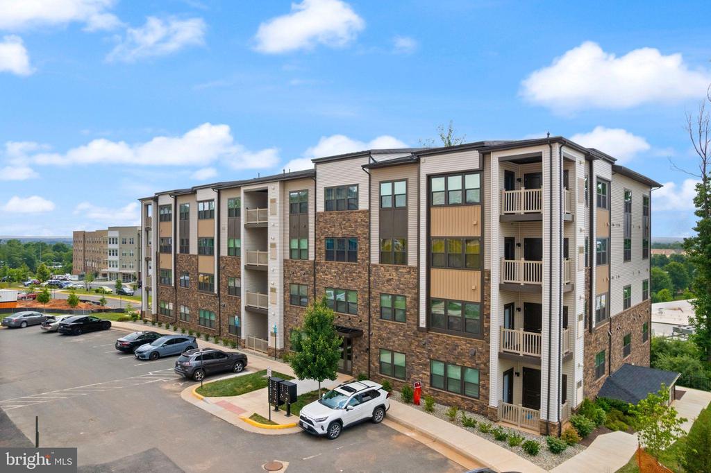 46320 MT MILSTEAD TERRACE 301