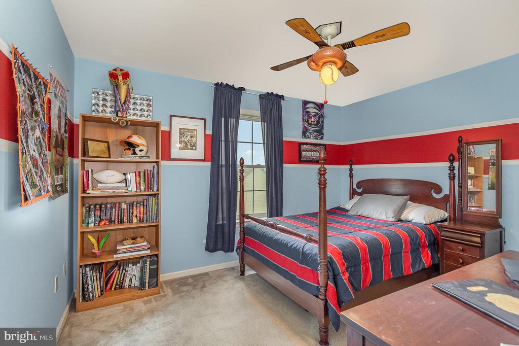 714 Veronica Ln