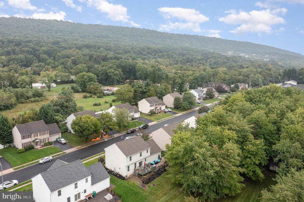 714 Veronica Ln