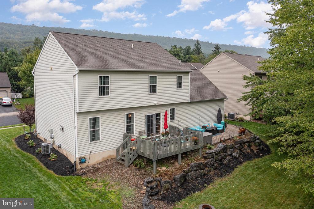 714 Veronica Ln