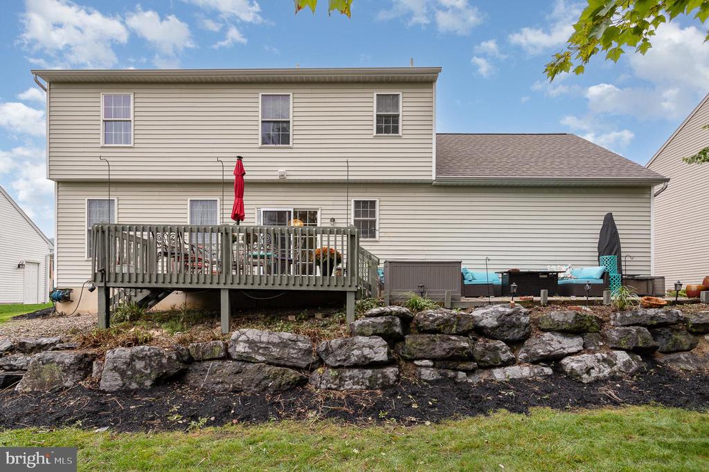 714 Veronica Ln