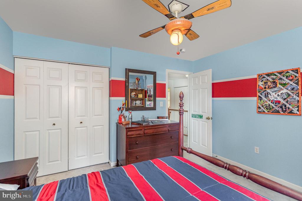 714 Veronica Ln