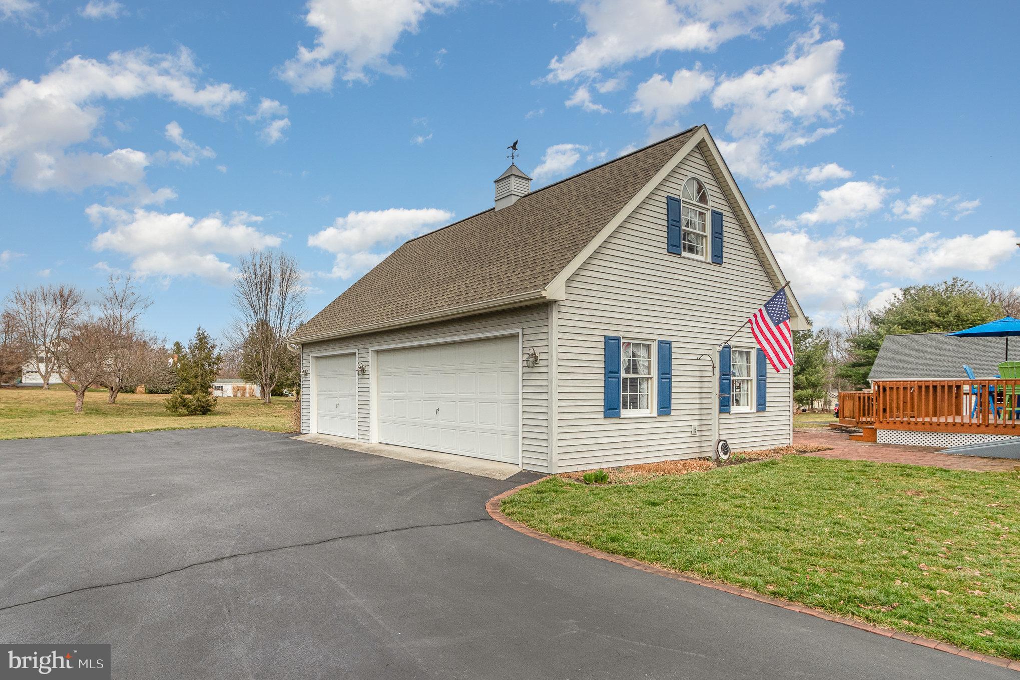 110 E Yellow Breeches Rd