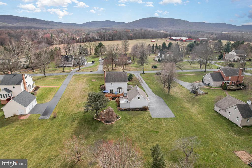 110 E Yellow Breeches Rd
