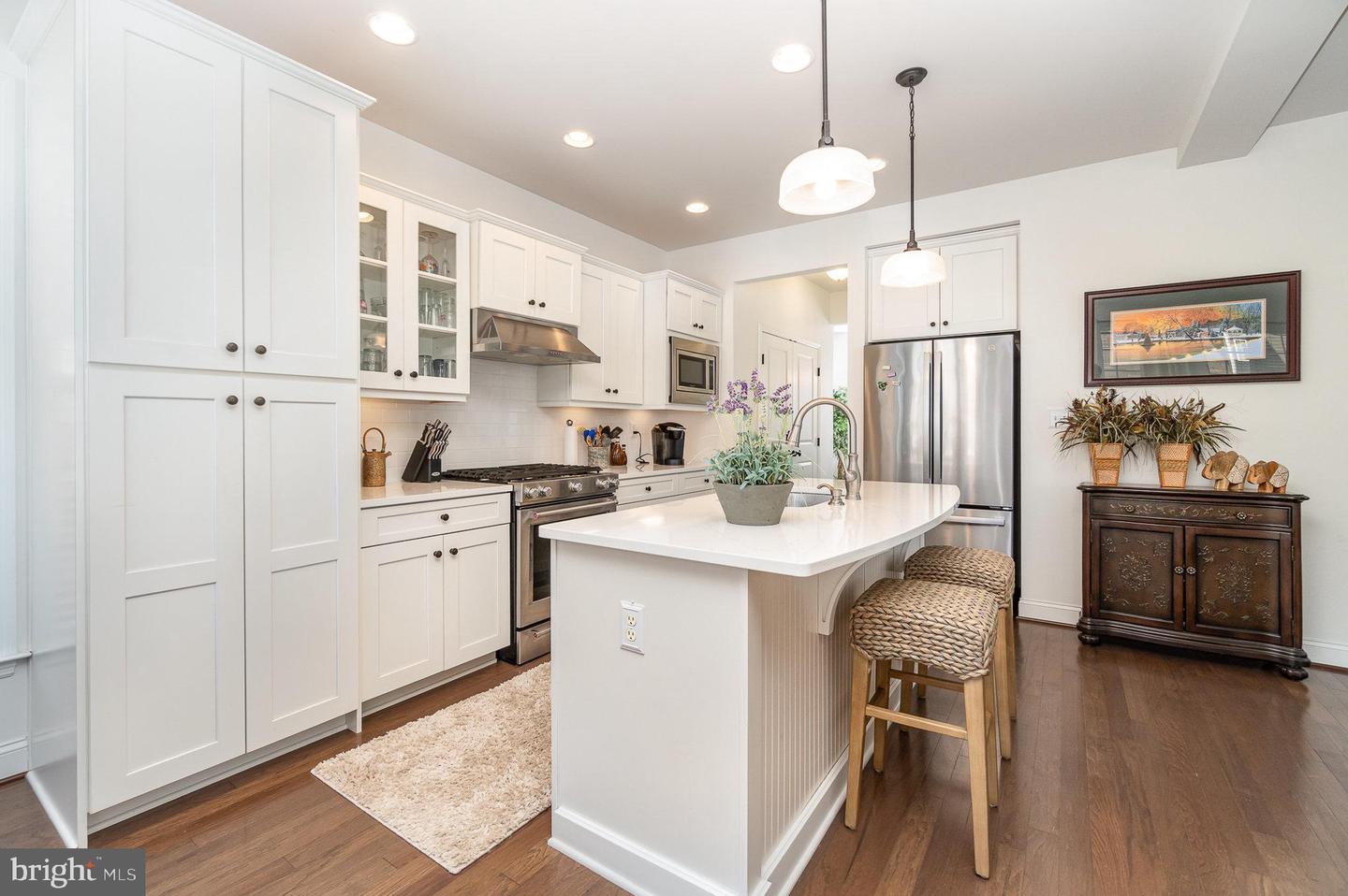419 Old Farm Ln