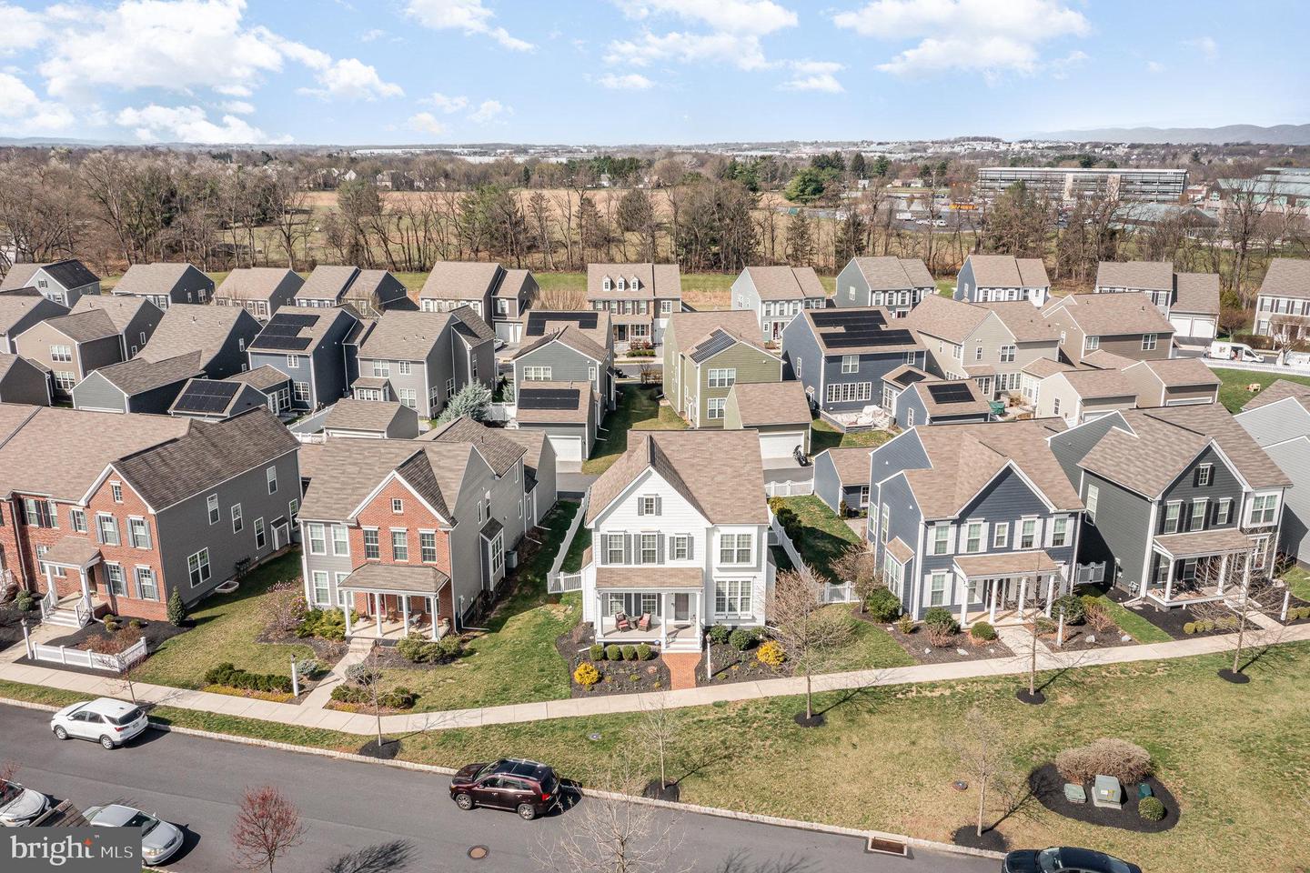 419 Old Farm Ln