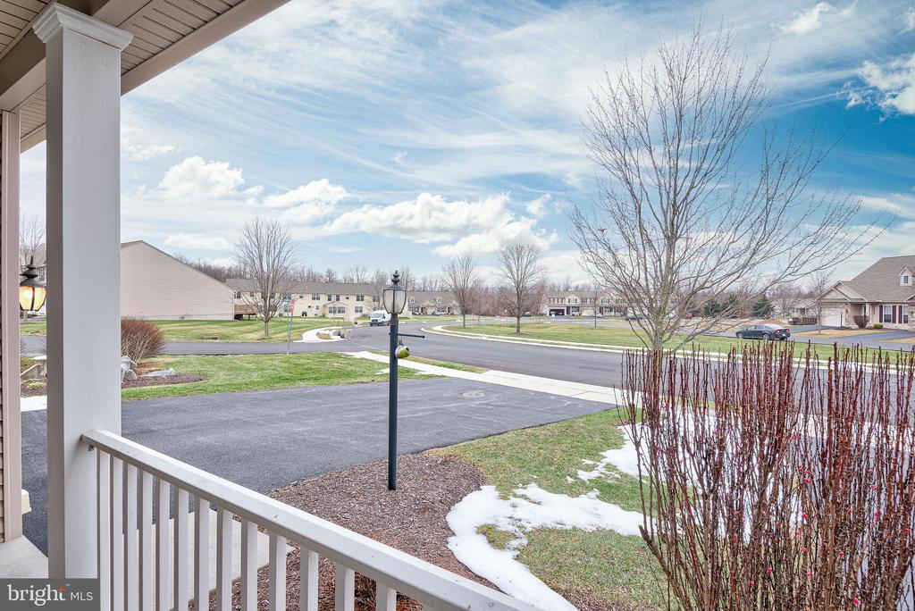 215 STONEHEDGE DR