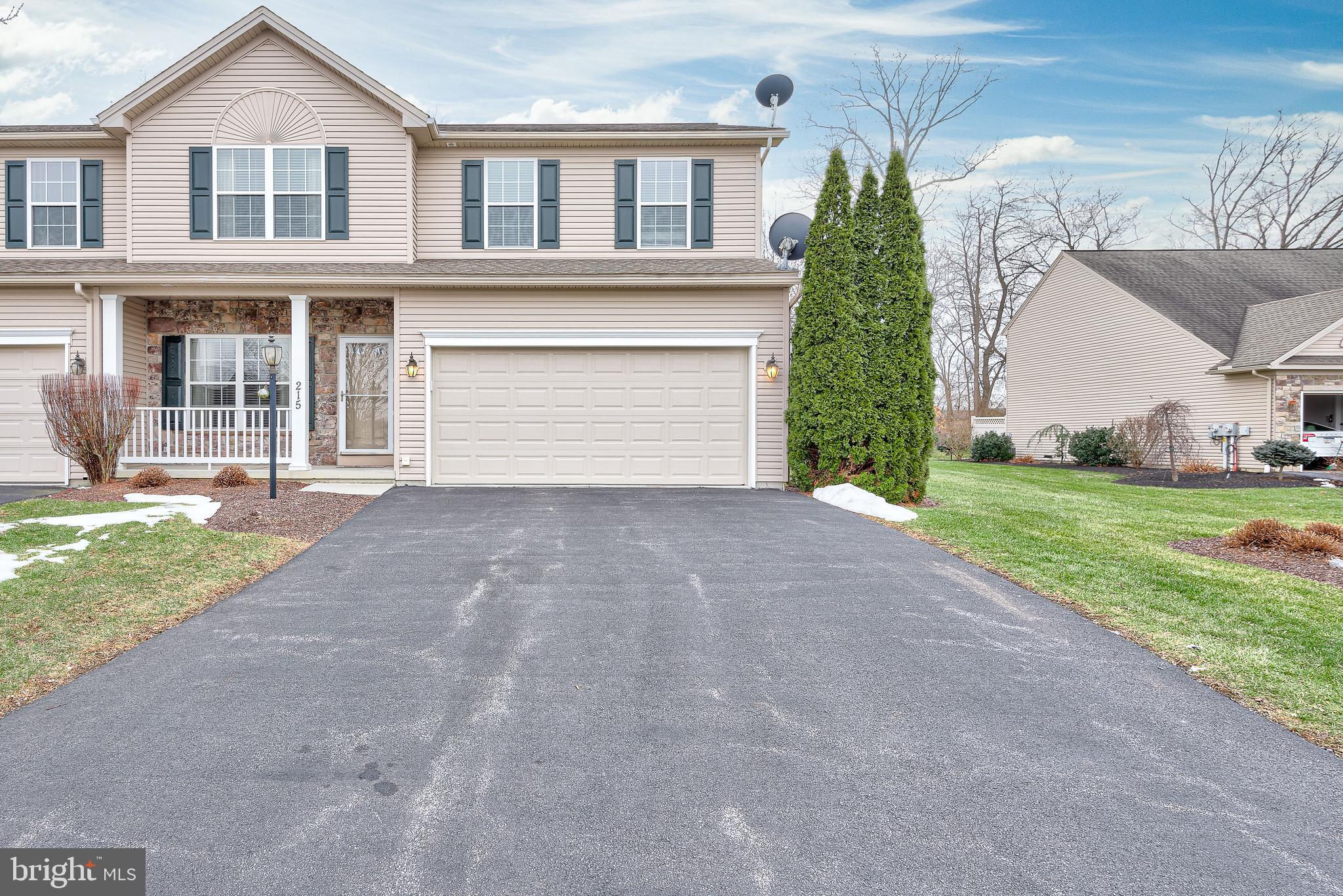215 STONEHEDGE DR