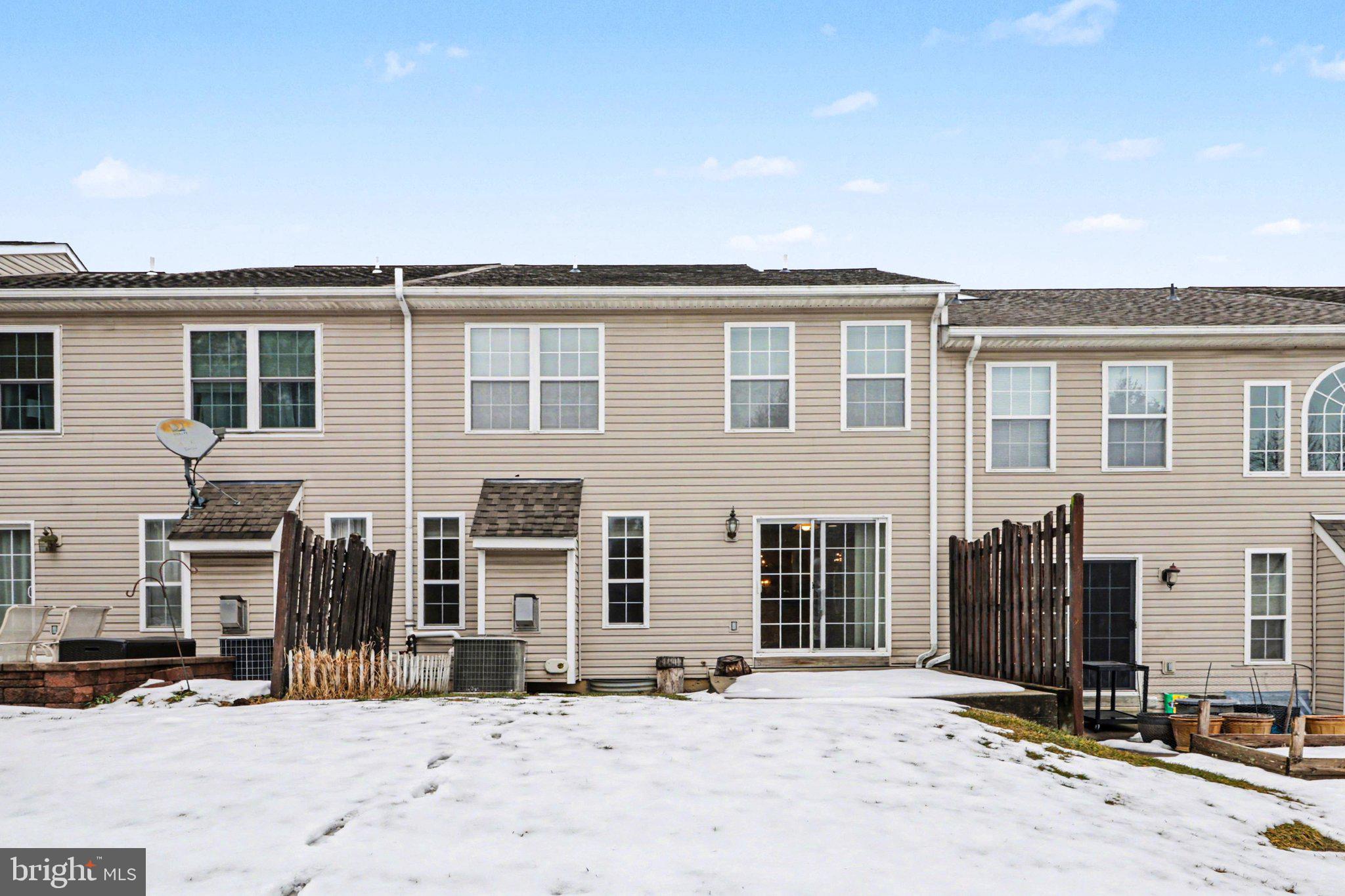 1167 CROSS CREEK DRIVE