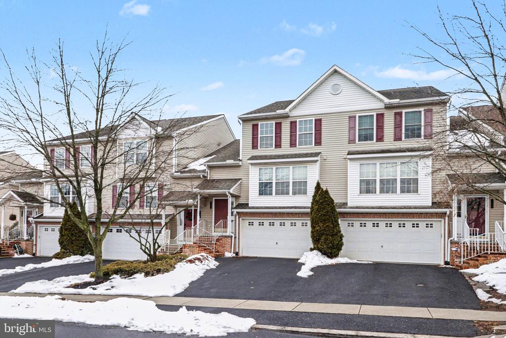 1167 CROSS CREEK DRIVE