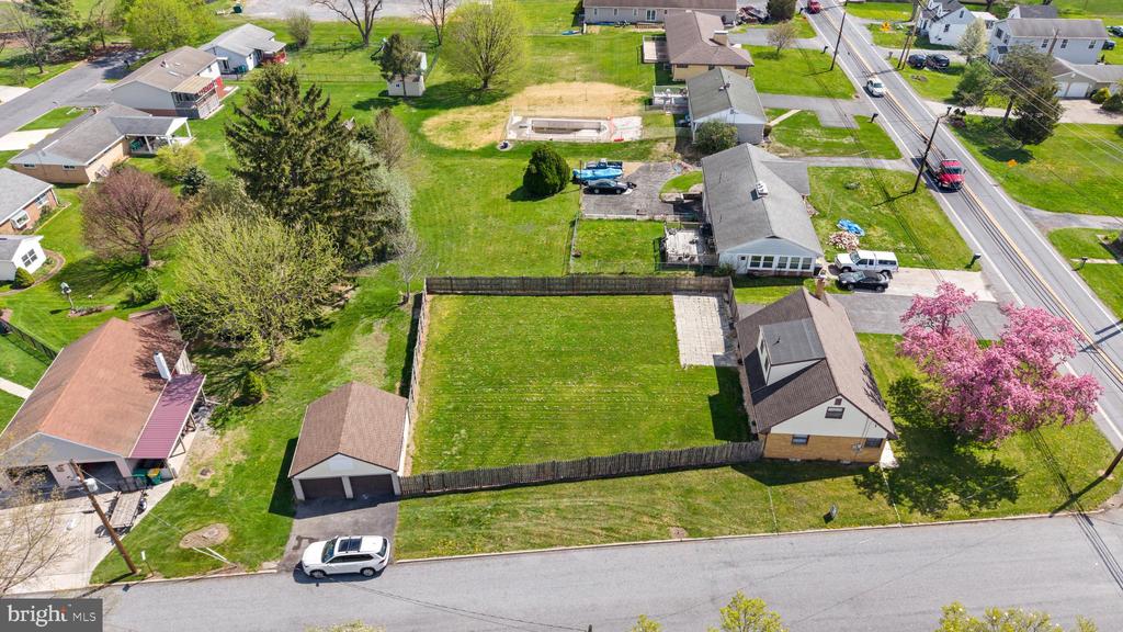 917 WERTZVILLE ROAD