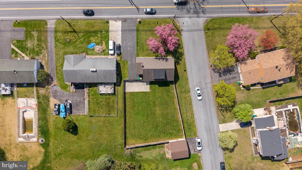 917 WERTZVILLE ROAD