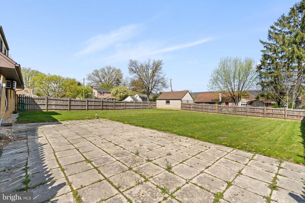 917 WERTZVILLE ROAD