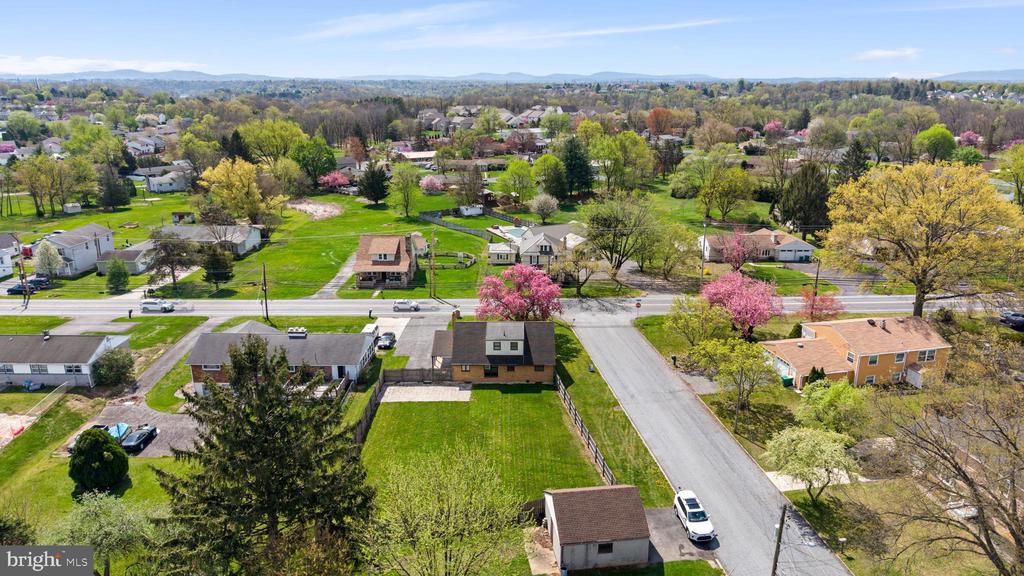 917 WERTZVILLE ROAD