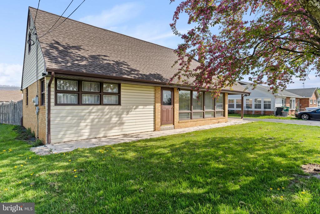 917 WERTZVILLE ROAD