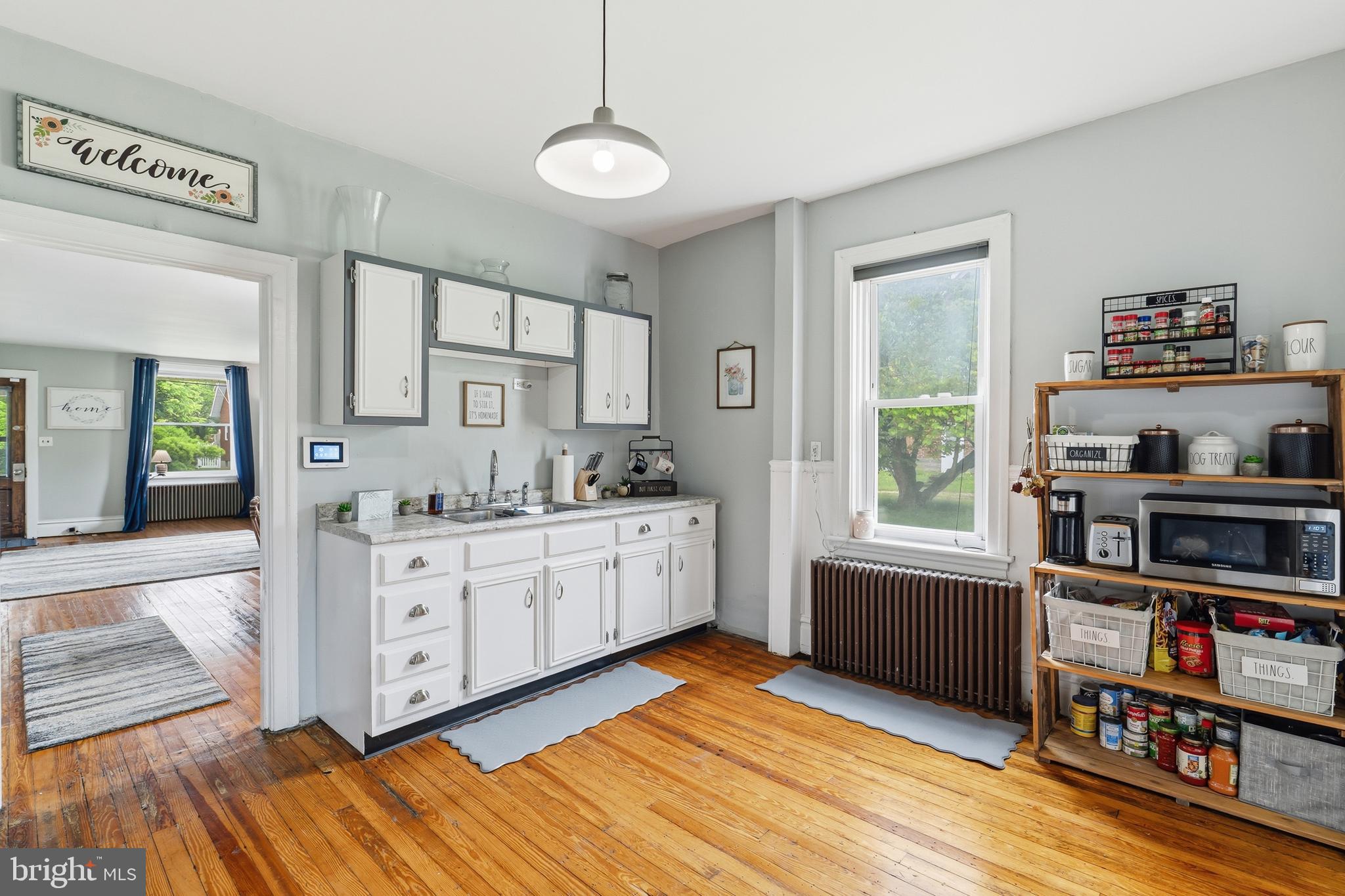 513 S 3RD STREET