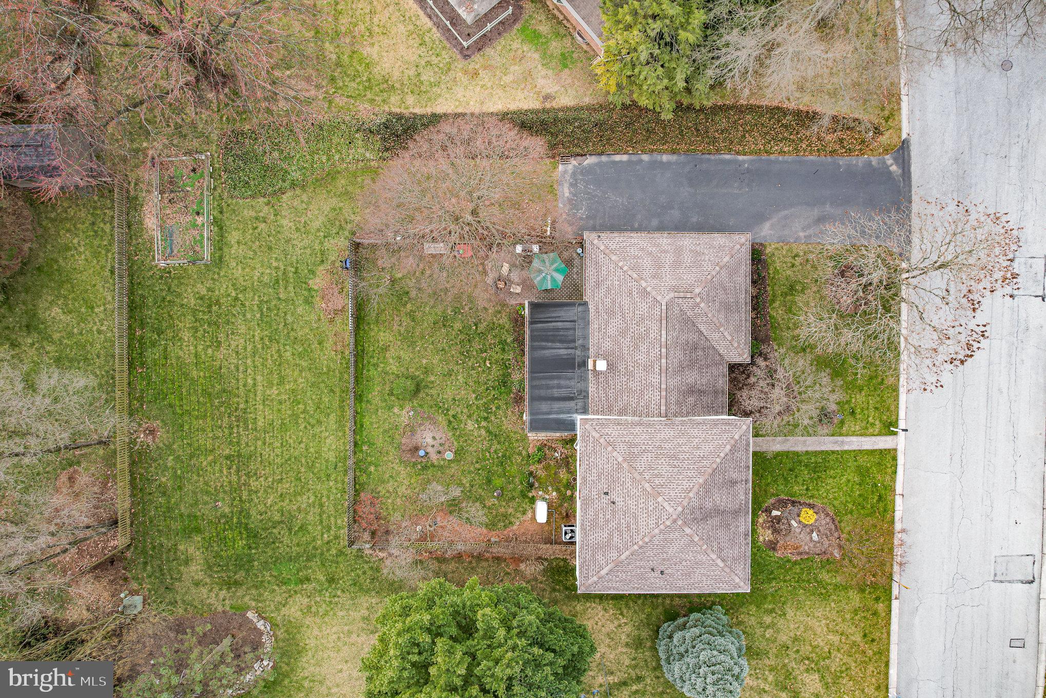 803 Plymouth Rd
